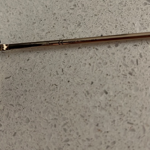 Christian Dior Sunglasses - Picture 6 of 8